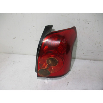 TAIL LIGHT RIGHT Toyota Avensis 2003 2.0 D4D COMBI 