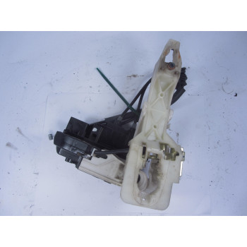 DOOR LOCK FRONT LEFT Hyundai i30 2007 1.6D 