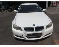 AVTO ZA DELE BMW 3 2011 318 TOURING D 