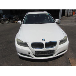 AUTO PER PEZZI BMW 3 2011 318 TOURING D 