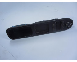 WINDOW SWITCH Peugeot 207 2007 1.6 i16V CC e29862-06