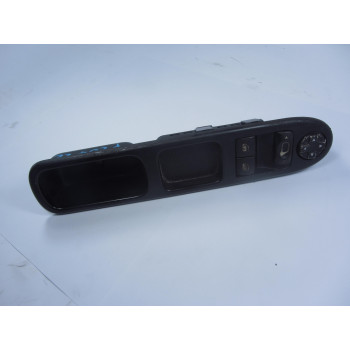 WINDOW SWITCH Peugeot 207 2007 1.6 i16V CC e29862-06