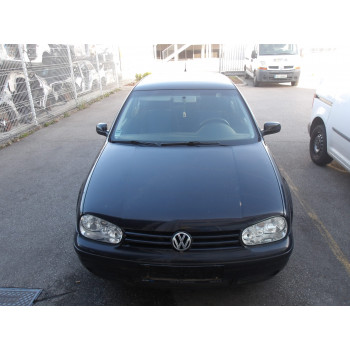 CAR FOR PARTS Volkswagen Golf 2000 1.6 