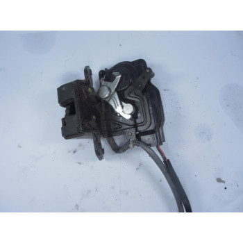 LOCK BOOT DOOR Toyota Corolla Verso 2005 2.0 D4D 