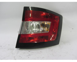 TAIL LIGHT RIGHT Škoda Fabia 2016 COMBI 1.2 TSI 6v9945112