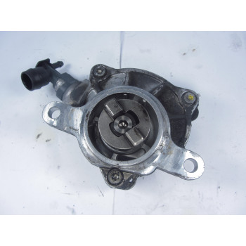 VAKUMSKA PUMPA Renault MASTER II 2007 2.5 DCI 8200640105