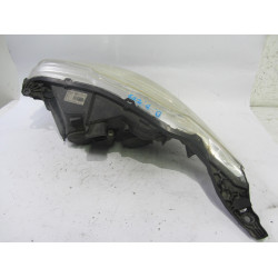 HEADLIGHT RIGHT Peugeot 208 2013 1.6 HDI 16V 9802221280