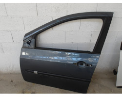 DOOR FRONT LEFT Renault CLIO III 2005 1.4 