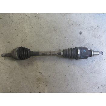 FRONT LEFT DRIVE SHAFT Renault CLIO III 2005 1.4 