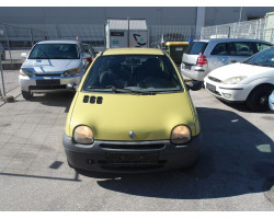 AUTO PER PEZZI Renault TWINGO 2002 1.2 