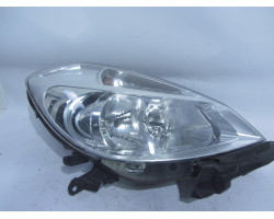 HEADLIGHT RIGHT Renault CLIO III 2005 1.4 