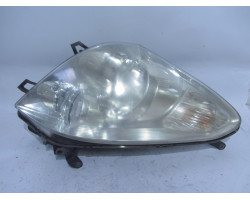 HEADLIGHT LEFT Toyota Corolla Verso 2008 2.2 D4D 