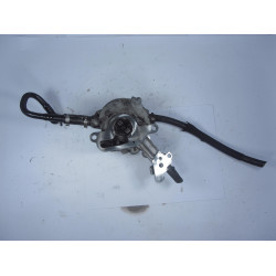 VAKUMSKA PUMPA Volkswagen Passat 2004 1.9 038145209c