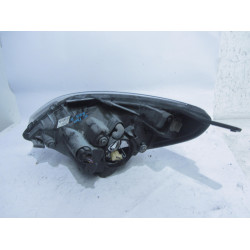 HEADLIGHT RIGHT Hyundai i20 2012 1.4 92102-4p000