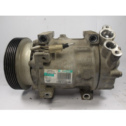 AIR CONDITIONING COMPRESSOR Dacia DUSTER 2011 1.6 16V 4X4 926000097r