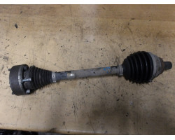 FRONT LEFT DRIVE SHAFT Volkswagen Golf 1995 1.9 DCL 