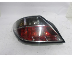 STOP LUČ LEVA Opel Astra 2006 1.6 16V 